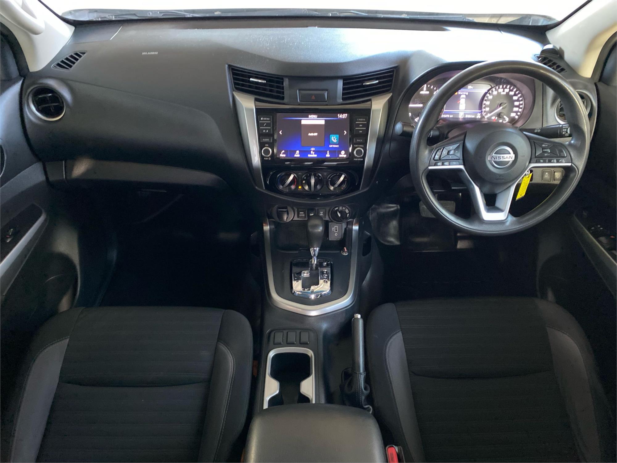 2022 NISSAN NAVARA 25