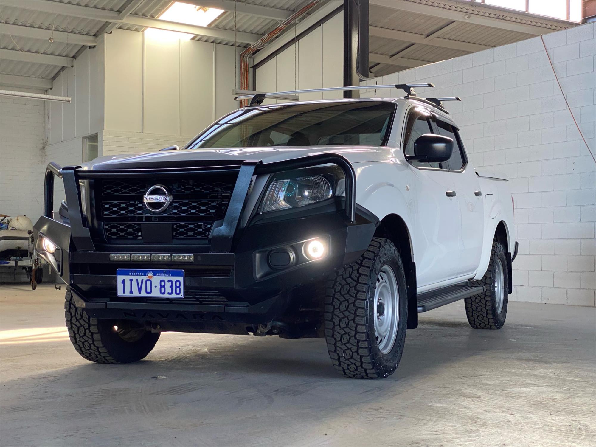 2022 NISSAN NAVARA 8