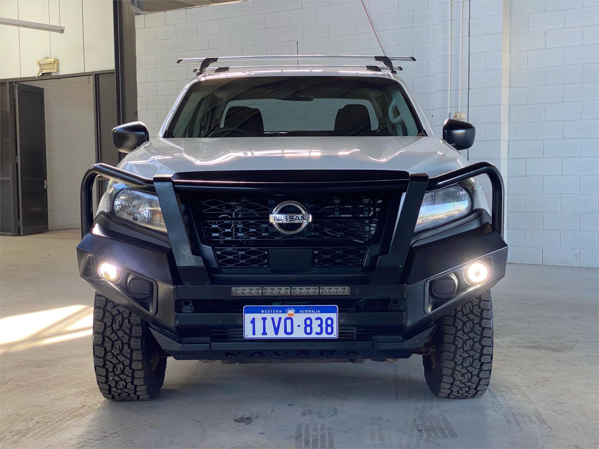 2022 NISSAN NAVARA 9
