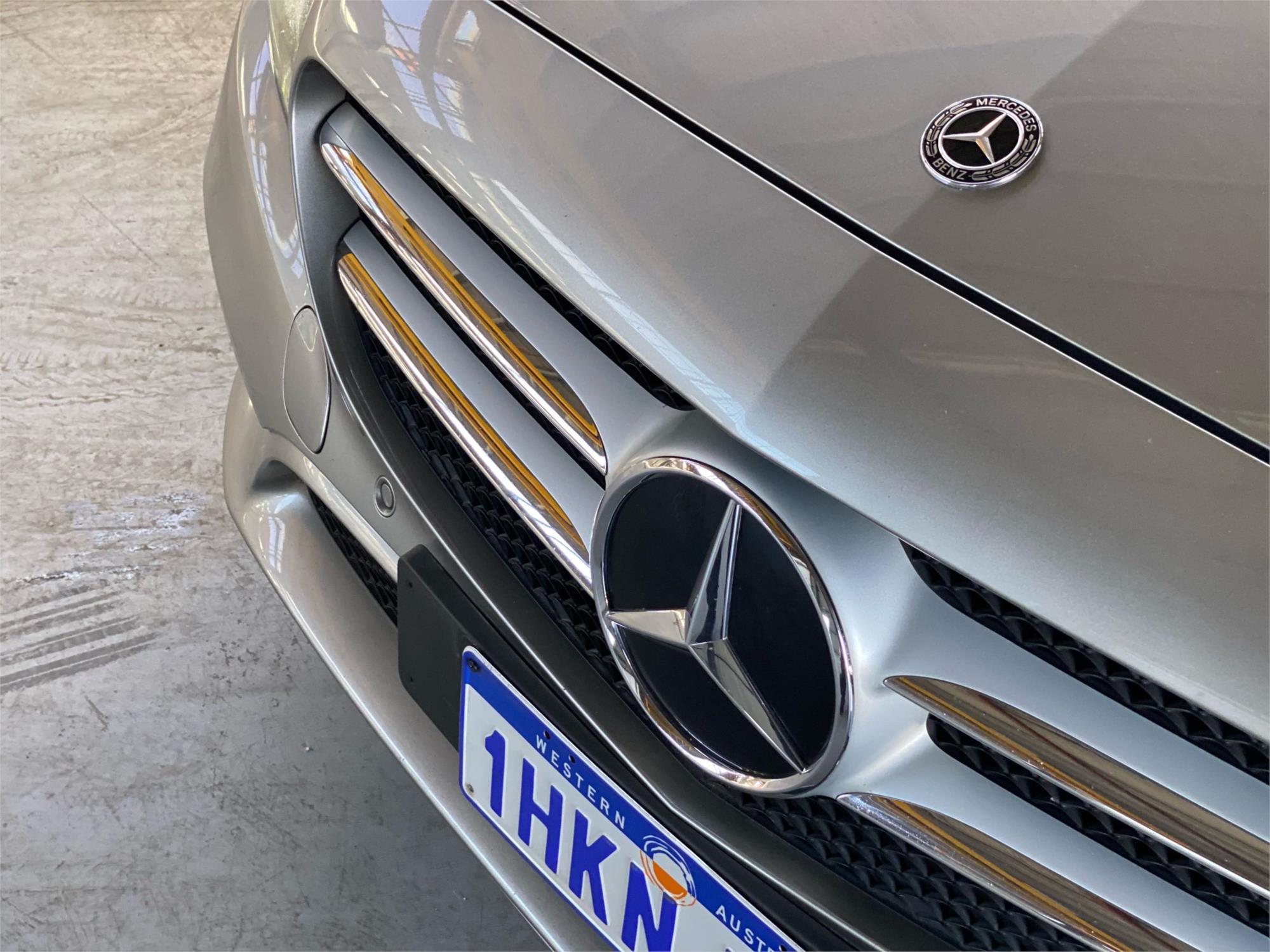 2019 MERCEDES-BENZ C200 11