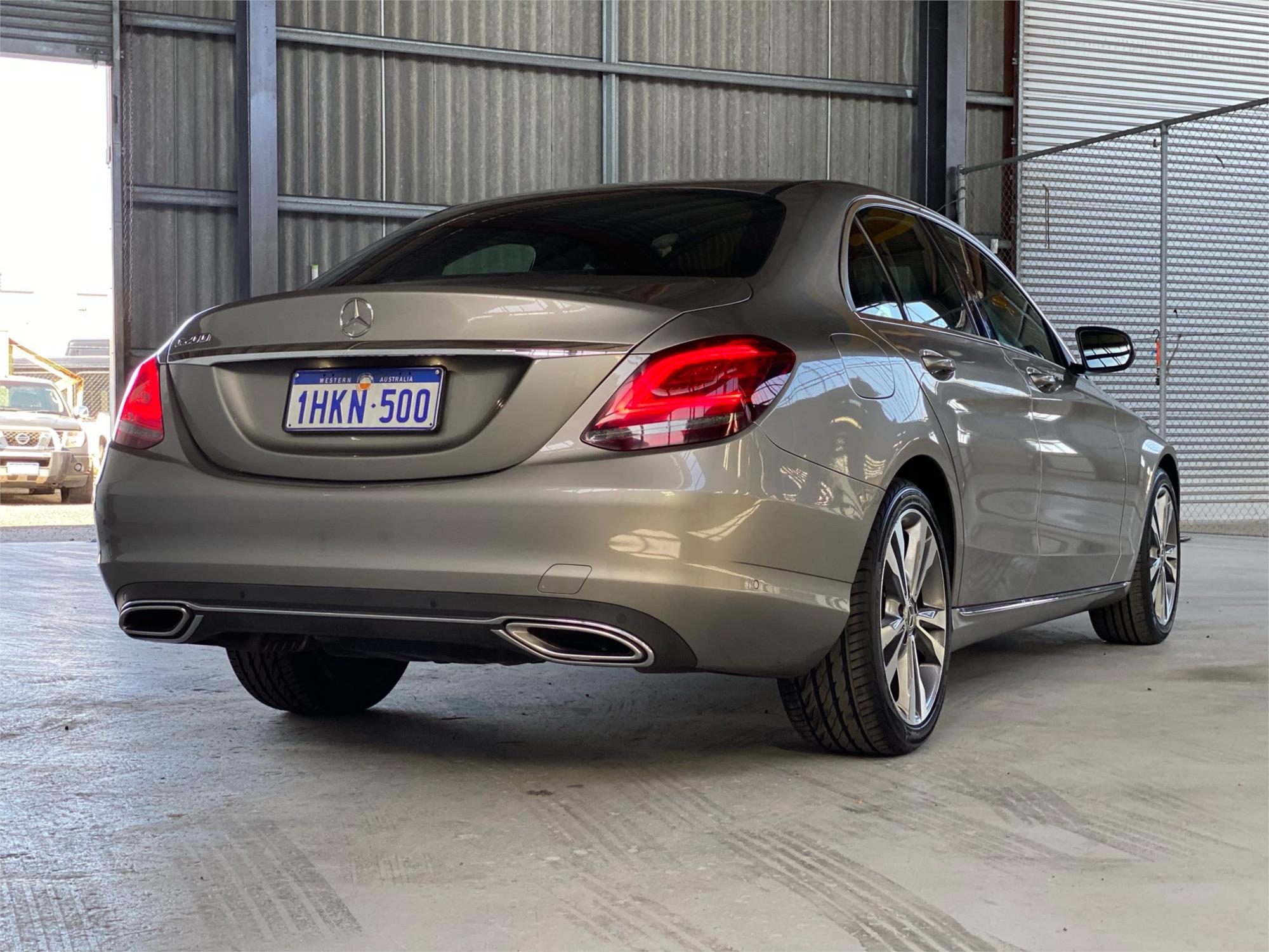 2019 MERCEDES-BENZ C200 4