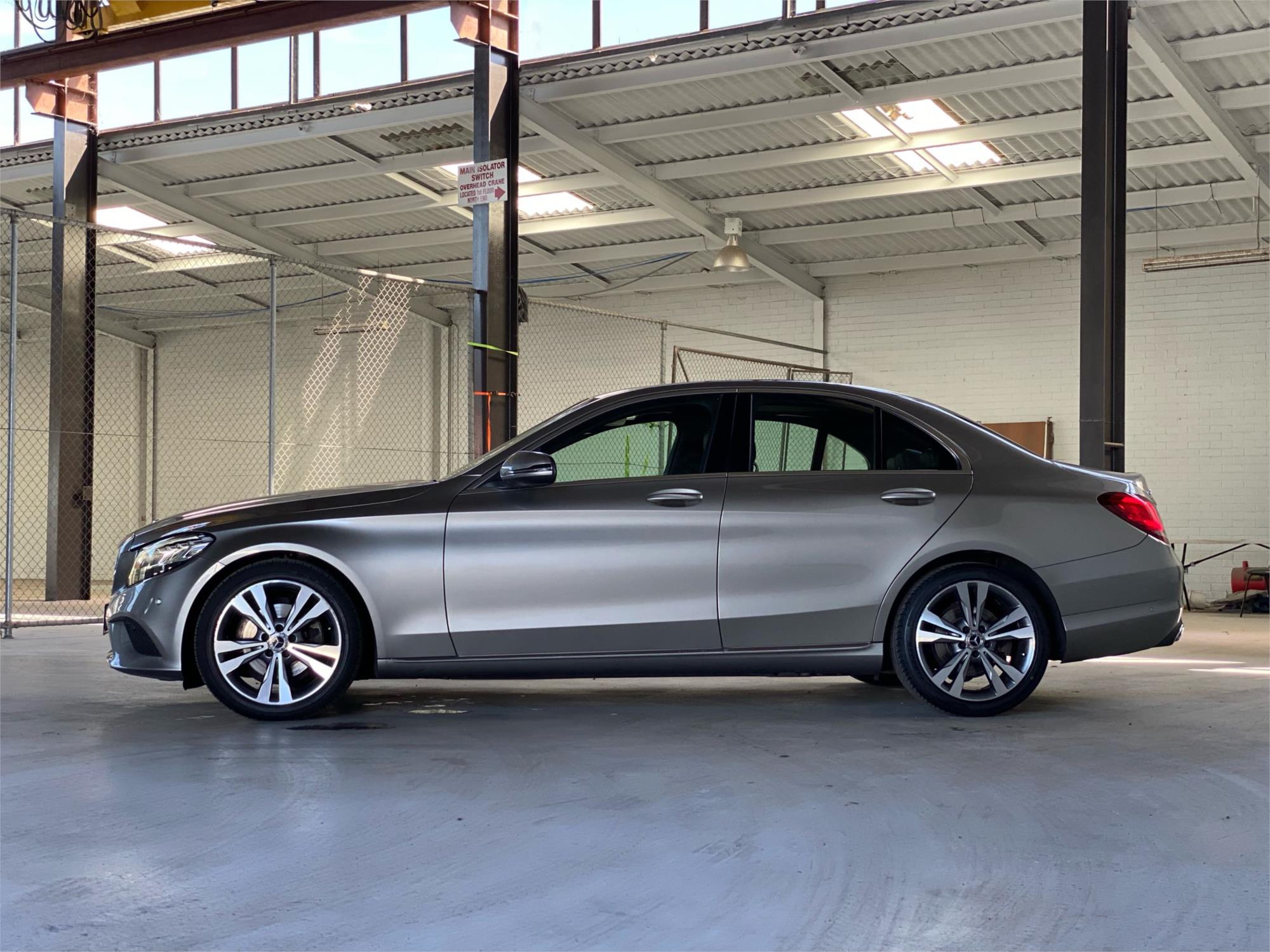 2019 MERCEDES-BENZ C200 7