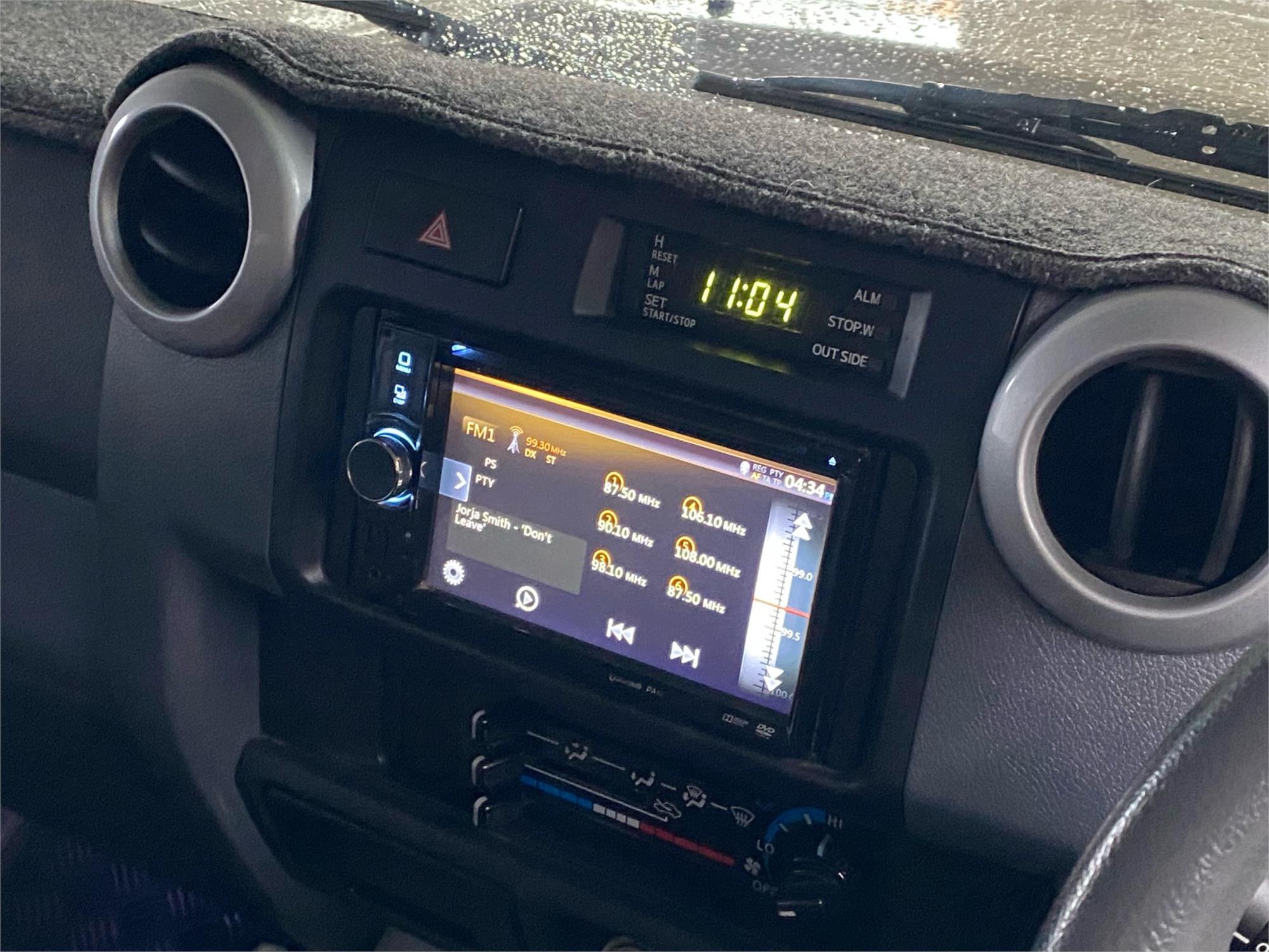 2012 TOYOTA LANDCRUISER 27