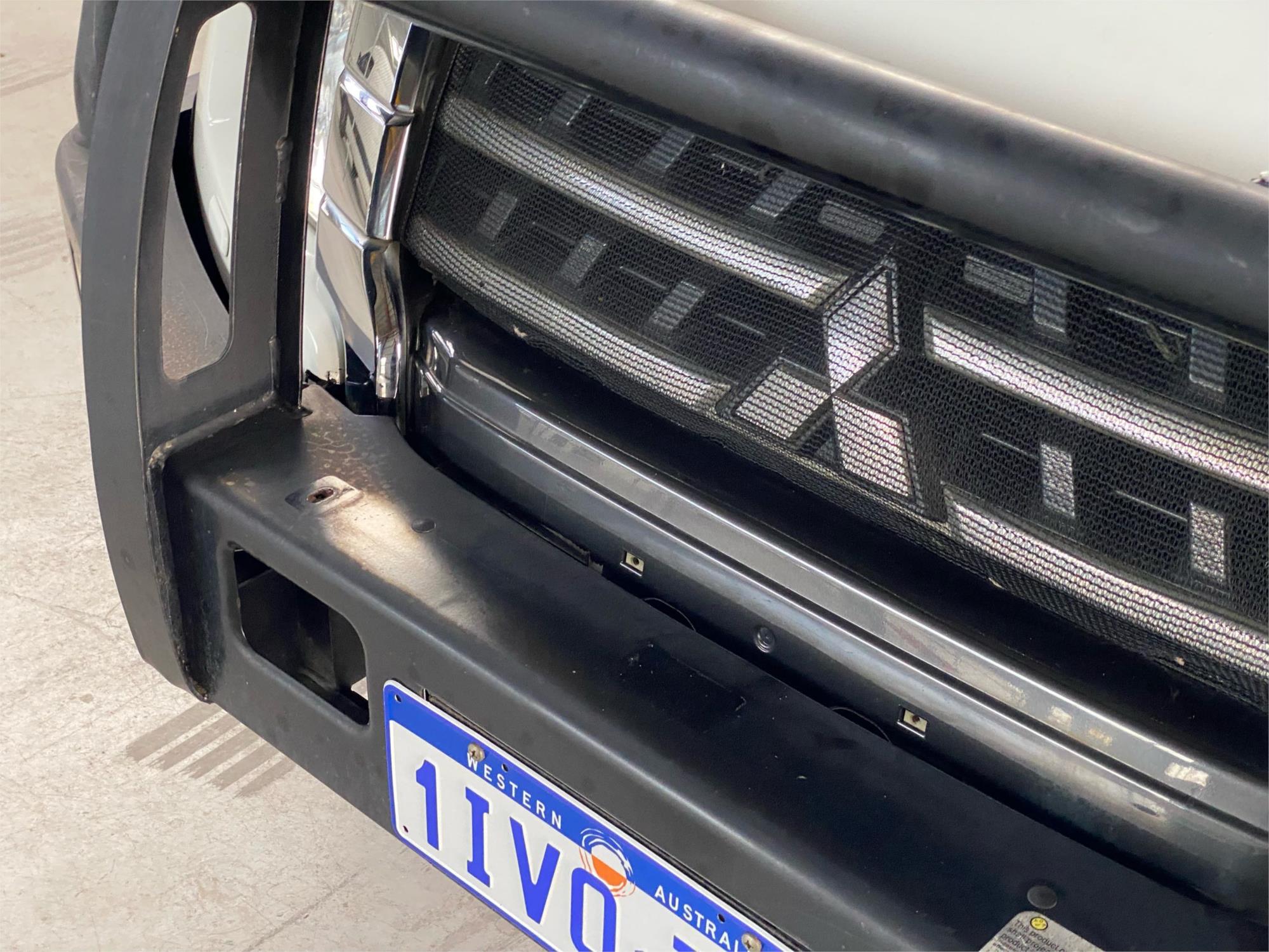 2019 MITSUBISHI PAJERO 11